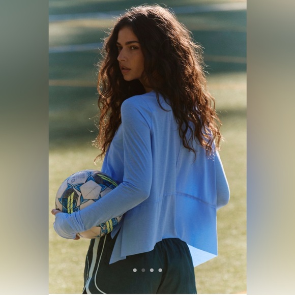 Free People Tempo Long Sleeve Tee — Size Medium - Picture 8 of 9